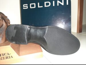 MOCASSINO CON NAPPINA ANTICA CUOIERIA SOLDINI UOMO
