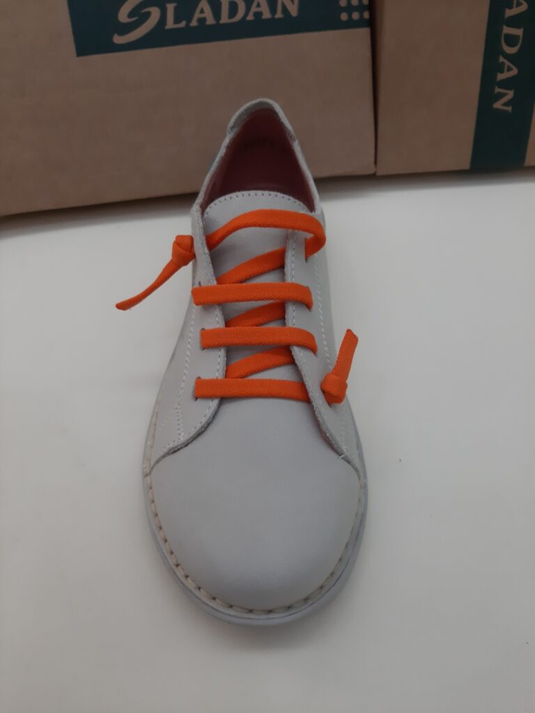 SCARPA CON LACCIO ELASTICO A CONTRASTO SLADAN DONNA