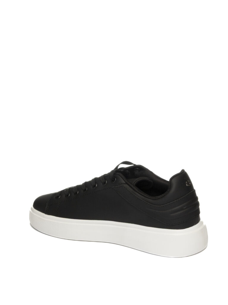 SNEAKERS STRINGATA IN PELLE PIQUADRO