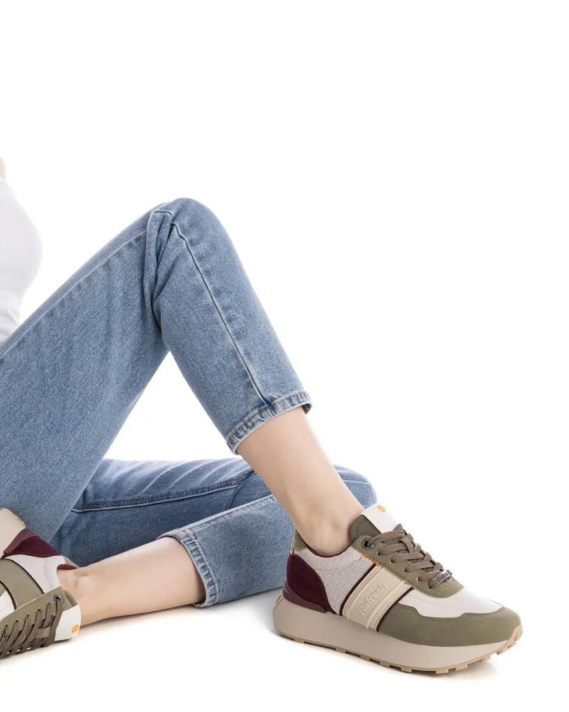 SNEAKERS BASSA ALLACCIATA REFRESH DONNA